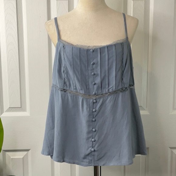 Wild Fable Babydoll Gray Lace Trim Camisole
Tank Top XXL - Picture 4 of 11